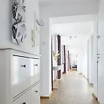 Nonstop - Ubernacht - Hostelhotelhome ホテル