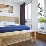 ホテル Nonstop - Ubernacht - Hostelhotelhome アウグスブルク