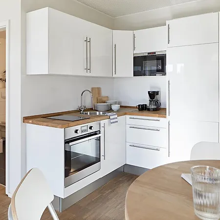 Nonstop - Ubernacht - Hostelhotelhome 2*