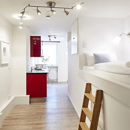Hotell Nonstop - Ubernacht - Hostelhotelhome 2*