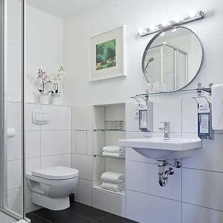 Hotell Nonstop - Ubernacht - Hostelhotelhome Augsburg