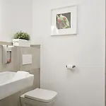 Nonstop - Ubernacht - Hostelhotelhome 2* Augsburg