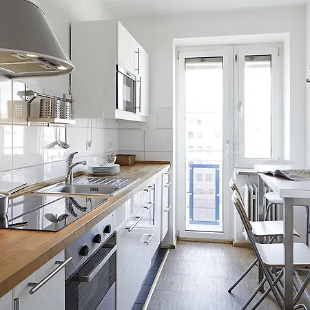 Nonstop Hotel Augsburg - Uebernacht - Hostelhotelhome -