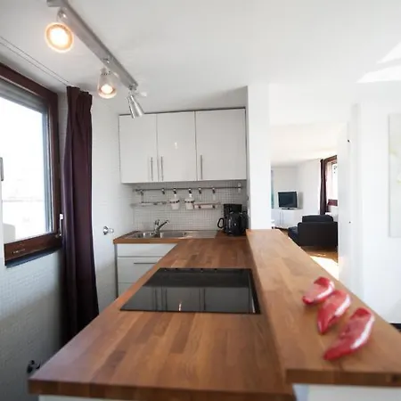 Nonstop Hotel Augsburg - Uebernacht - Hostelhotelhome -