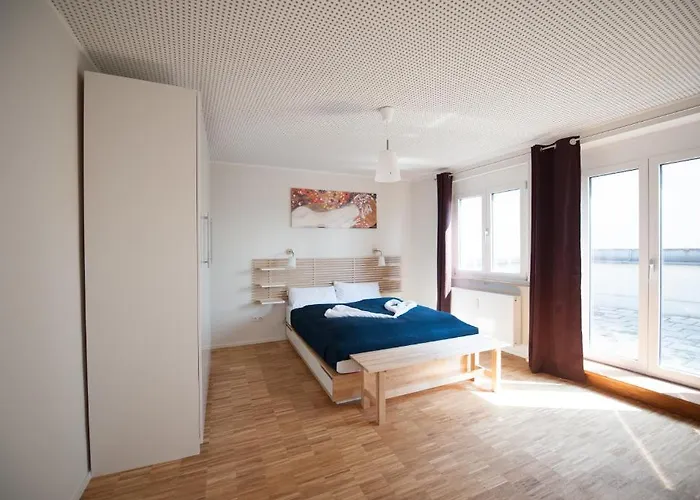 Nonstop - Ubernacht - Hostelhotelhome