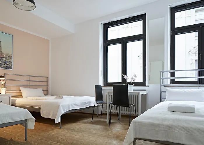 Nonstop - Ubernacht - Hostelhotelhome 酒店 奥格斯堡