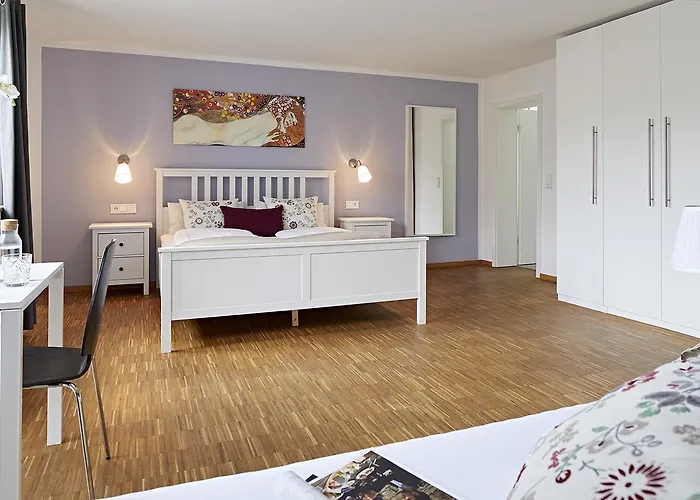 Nonstop - Ubernacht - Hostelhotelhome 酒店