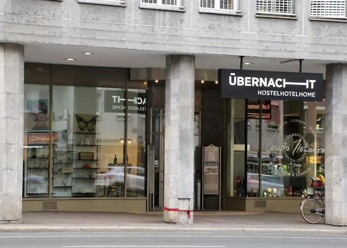 酒店 Nonstop - Ubernacht - Hostelhotelhome 2*