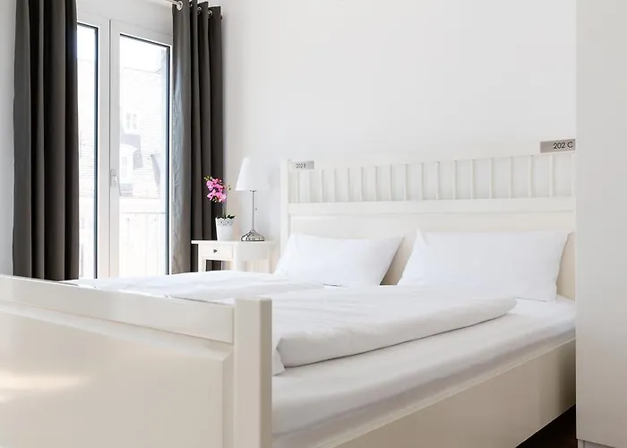 酒店 Nonstop - Ubernacht - Hostelhotelhome 2*